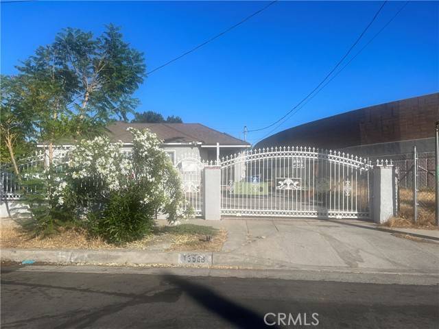 Pacoima, CA 91331,13568 Remington ST