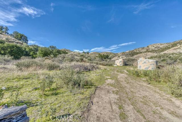 Canyon Country, CA 91387,0 Pineview