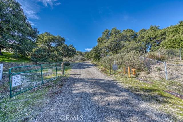 Canyon Country, CA 91387,0 Pineview