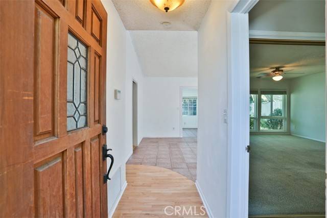 Chatsworth, CA 91311,9936 Laramie AVE