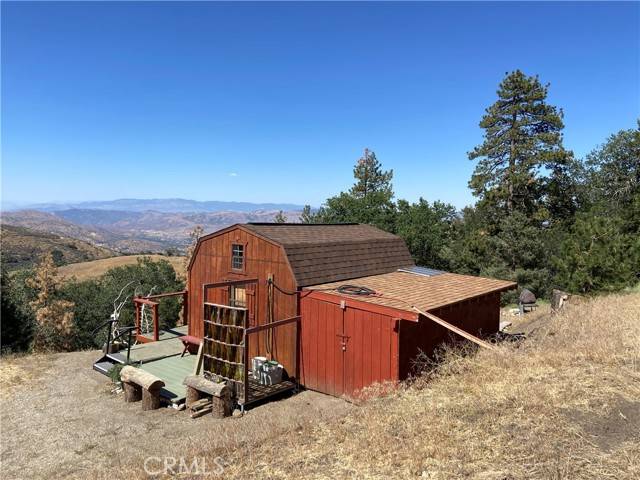 Tehachapi, CA 93561,22801 Grimsel DR