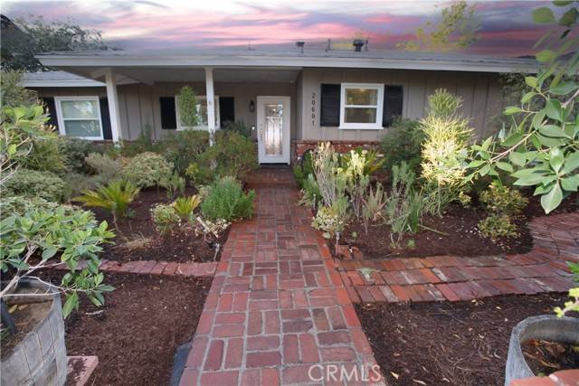 Chatsworth, CA 91311,20601 Devonshire ST