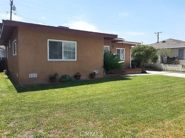 Pico Rivera, CA 90660,9558 See DR