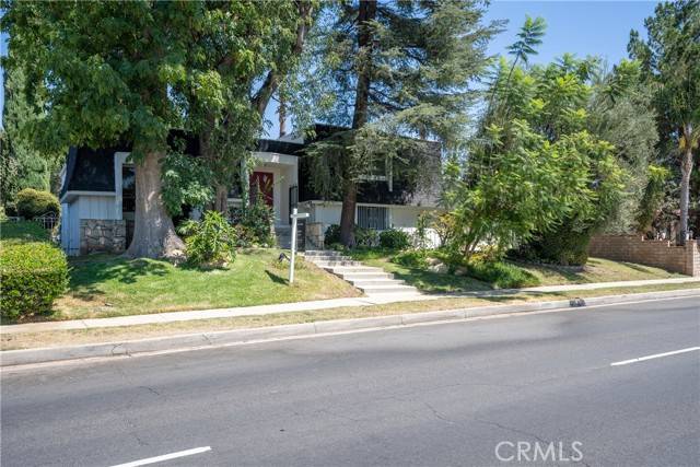 Chatsworth, CA 91311,20013 Lassen ST