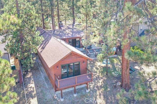 Big Bear Lake, CA 92315,39155 Crest LN