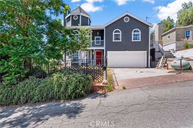 Chatsworth, CA 91311,9333 Thompson AVE