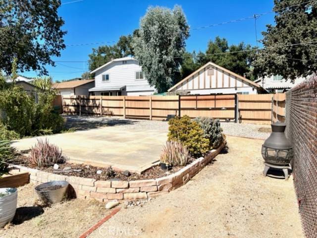 Chatsworth, CA 91311,23140 Schumann RD