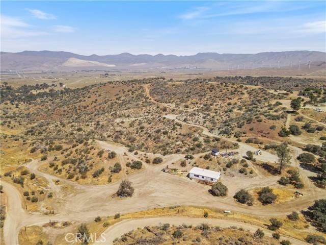 Tehachapi, CA 93561,17272 Summers DR