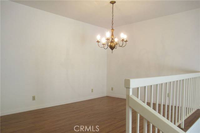 Woodland Hills, CA 91367,21900 Marylee 274