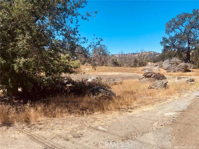 Tehachapi, CA 93561,18851 Saint Andrws DR