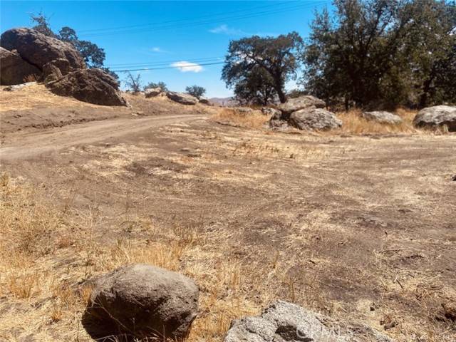 Tehachapi, CA 93561,18851 Saint Andrws DR