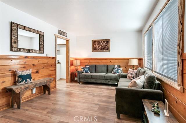 Big Bear Lake, CA 92315,42618 Peregrine AVE