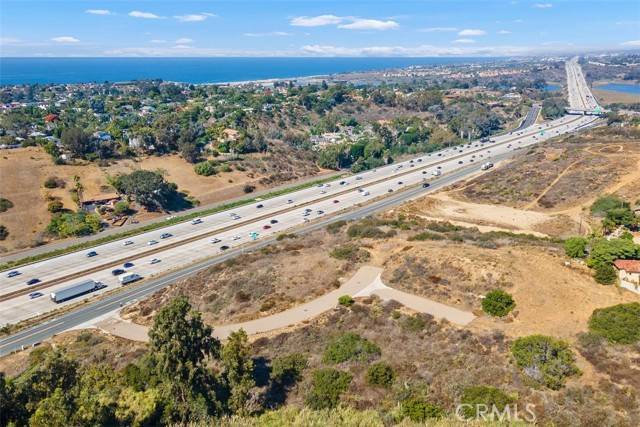 Encinitas, CA 92024,1536 Christine PL