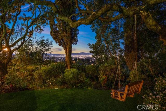 Studio City, CA 91604,3335 Dona Rosa DR