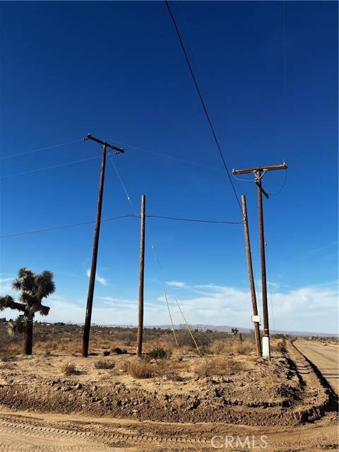 Phelan, CA 92371,11300 Caughlin RD