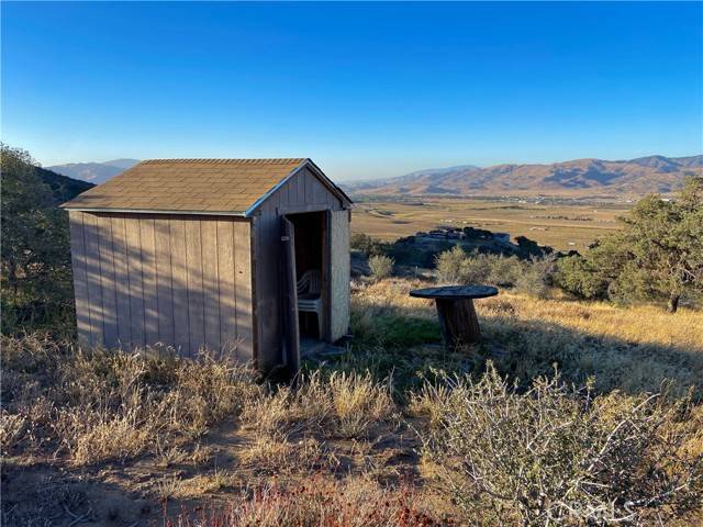 Tehachapi, CA 93561,0 Pearce DR