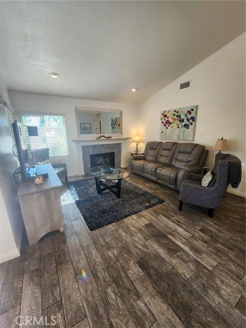 Highland, CA 92346,8027 Kenton CT