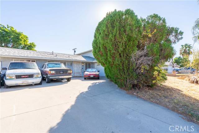 Chatsworth, CA 91311,9758 Jovita AVE