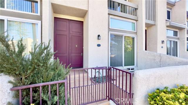 Chatsworth, CA 91311,9950 Topanga Canyon BLD 14