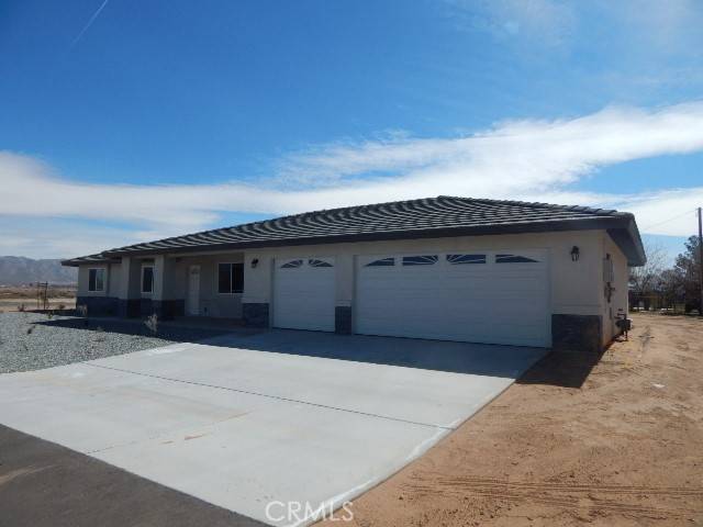 Apple Valley, CA 92307,22487 Standing Rock AVE