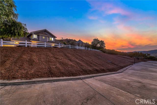 Agua Dulce, CA 91390,35303 Mills AVE