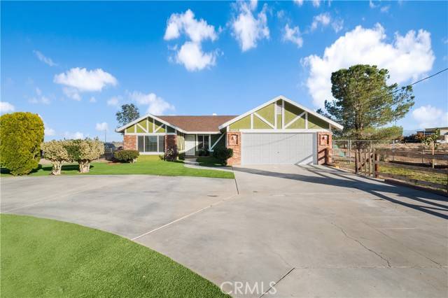 Palmdale, CA 93551,40246 11th ST