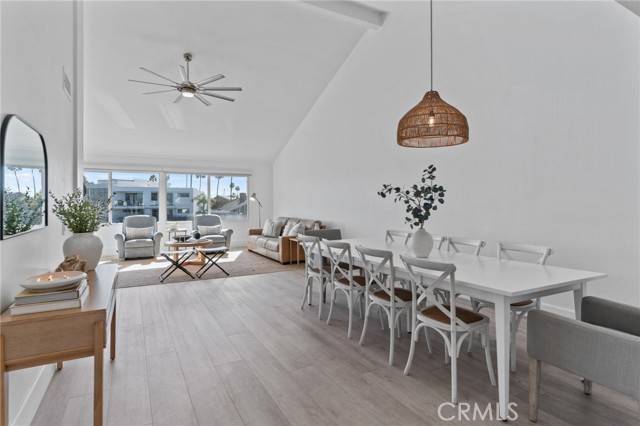 Coronado, CA 92118,38 Kingston CT