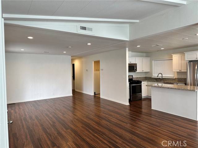 Highland, CA 92346,4040 Piedmont DR 38