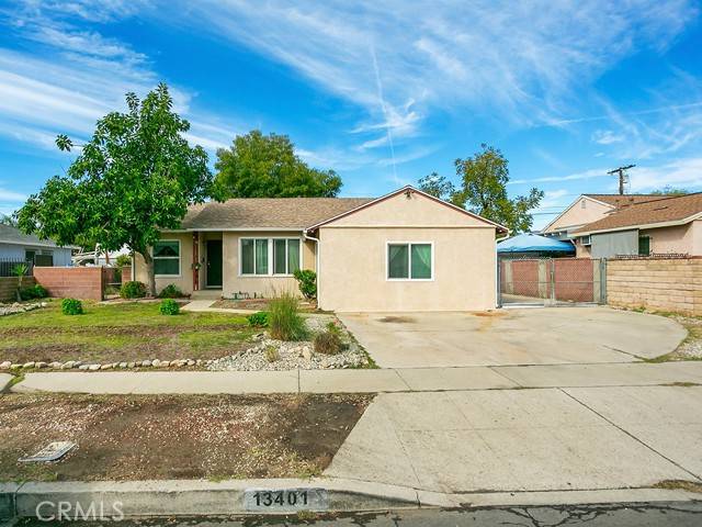 Pacoima, CA 91331,13401 Eustace ST