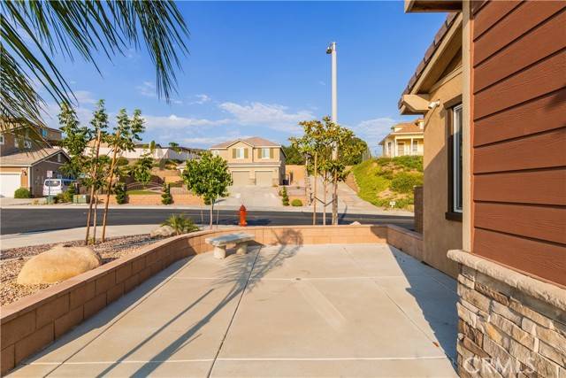 Highland, CA 92346,29757 Desmond DR