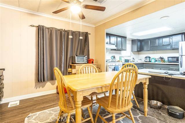 Apple Valley, CA 92308,22838 Bear Valley RD 90