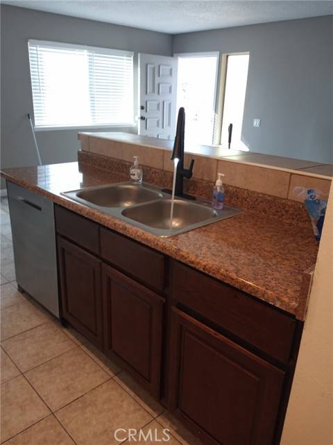 Highland, CA 92346,3409 20th ST