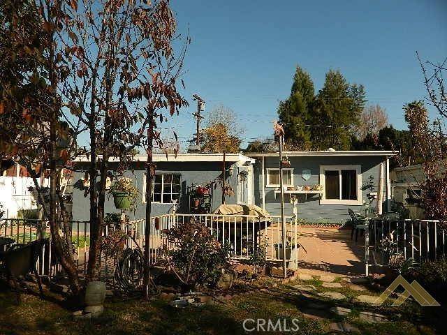 Reseda, CA 91335,6929 Rhea AVE