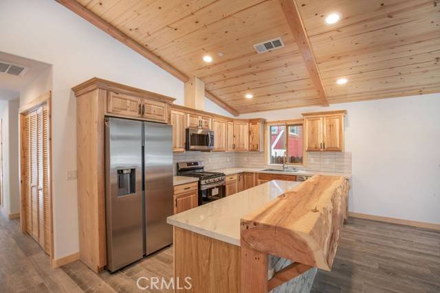 Big Bear Lake, CA 92315,791 Knight AVE