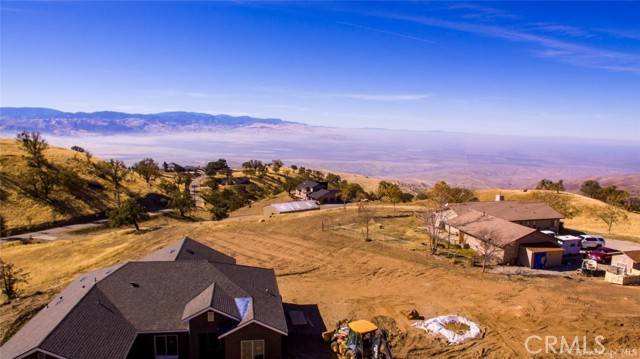 Tehachapi, CA 93561,30810 Roan CT