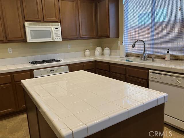 Wildomar, CA 92595,33807 Wagon Train DR