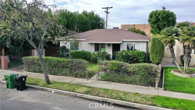 Panorama City, CA 91402,8337 Lennox AVE