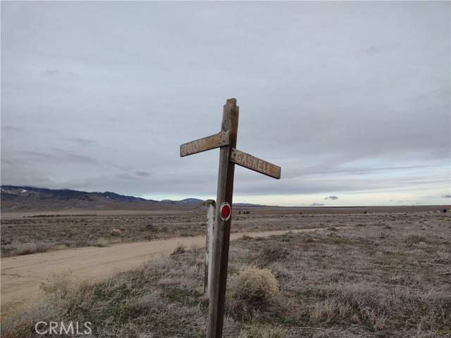 Rosamond, CA 93560,0 HOLIDAY AVE