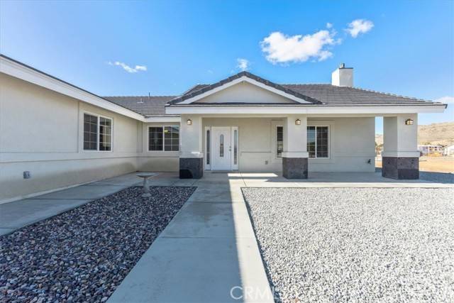 Apple Valley, CA 92307,15688 Winnebago RD