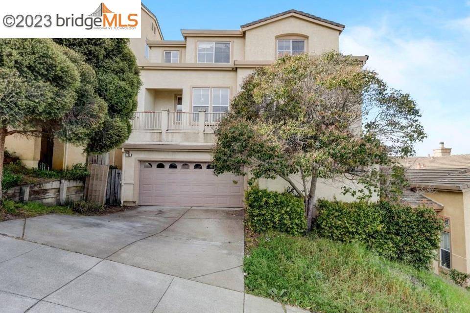 Daly City, CA 94014,432 Accacia