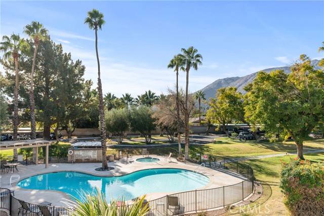 Palm Springs, CA 92262,420 N Villa CT 210