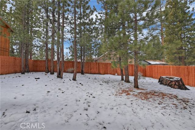 Big Bear Lake, CA 92315,422 Quail DR