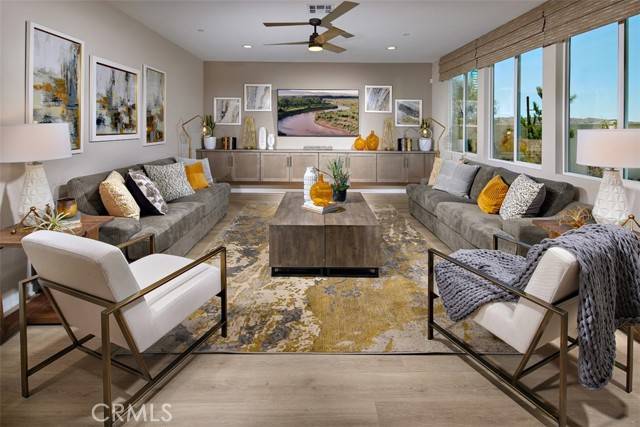 Highland, CA 92346,8014 Palermo CT