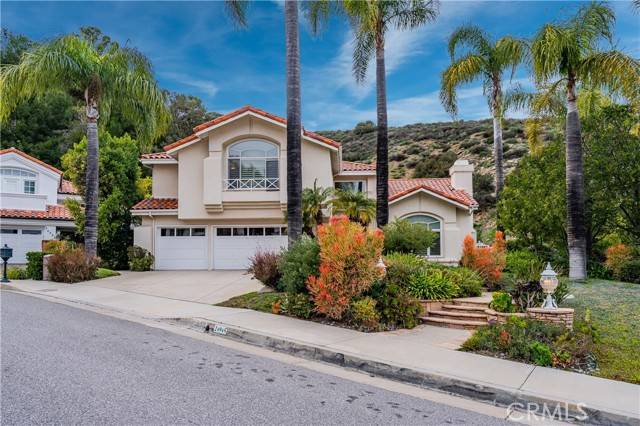 Calabasas, CA 91302,24945 Alicante DR