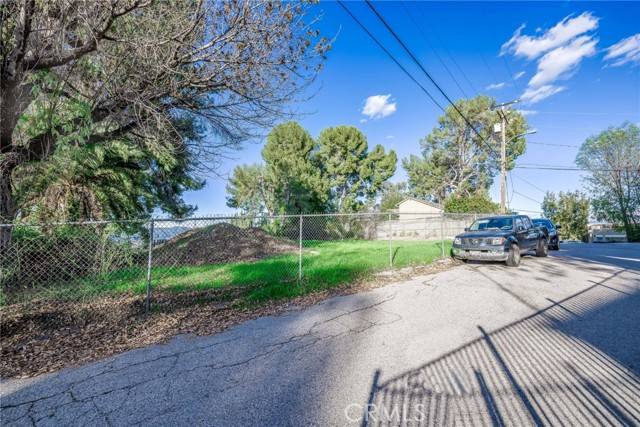 Woodland Hills, CA 91364,5000 Calatrana DR