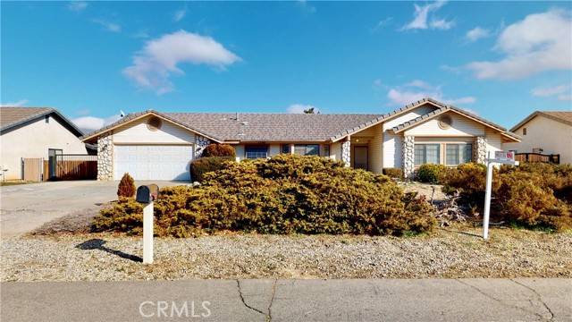 Apple Valley, CA 92308,13561 Cuyamaca RD