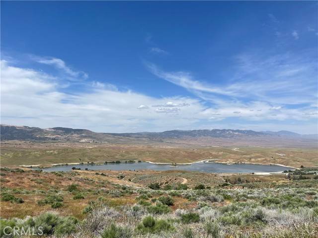 CA 93536,0 Vac/1/4 Mi S Lanc Rd/1 1/2 Mi E