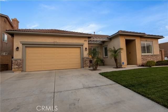 Jurupa Valley, CA 91752,6702 Ametrine CT