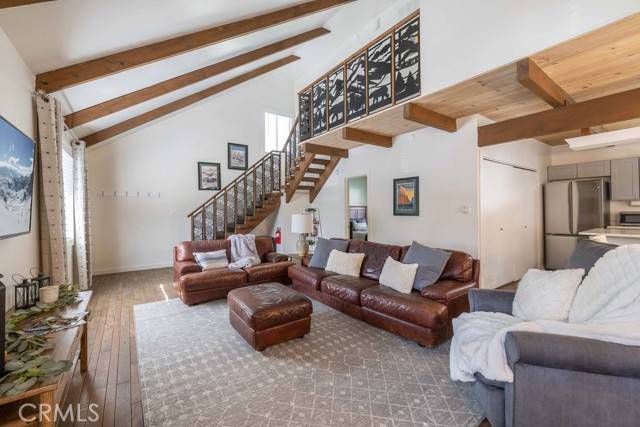 Big Bear Lake, CA 92315,42690 Cougar RD