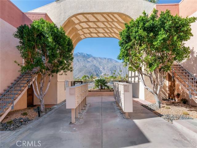 Palm Springs, CA 92262,400 N Sunrise WAY 124